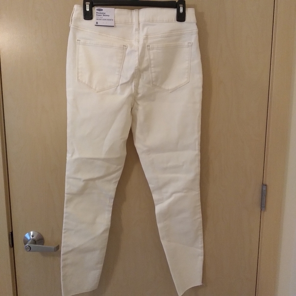 NWT Old Navy White Rockstar Skinny Jeans (8) - Picture 4 of 4
